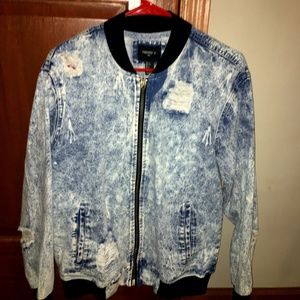 Forever 21 Denim Jacket Size Small